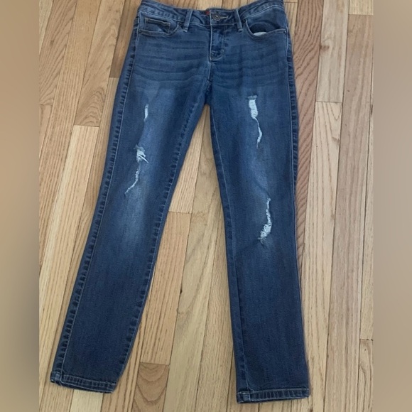 Guess Denim - GUESS Y2K Women’s Size 25 Distressed Skinny Jeans